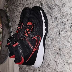 Boys kyrie irving shoes